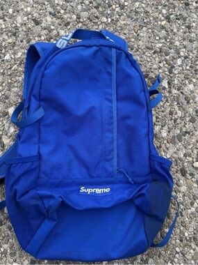S upreme cordura Ripstop Bright Blue Everyday Backpack Good Condition
